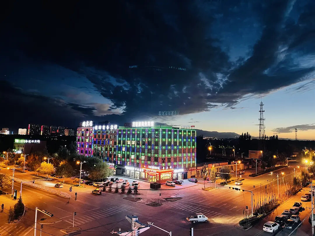 敦煌包車如何提高租車服務(wù)的質(zhì)量呢？