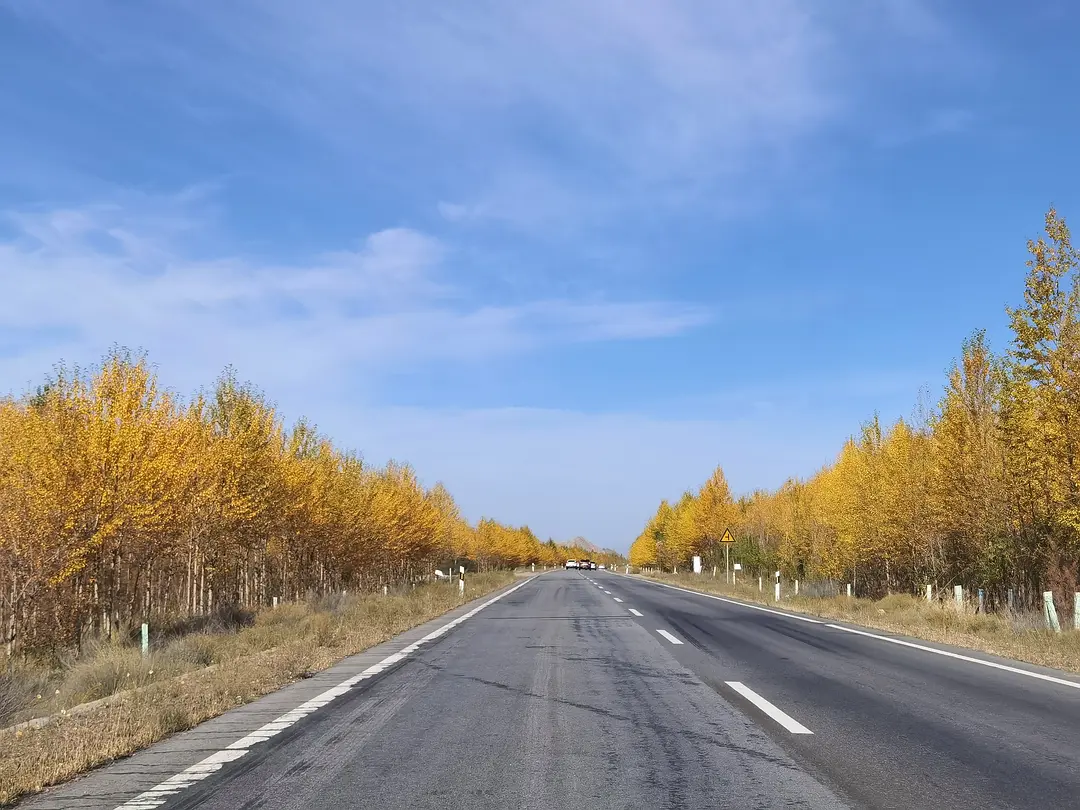 敦煌旅游租車時(shí)需要注意哪些坑？