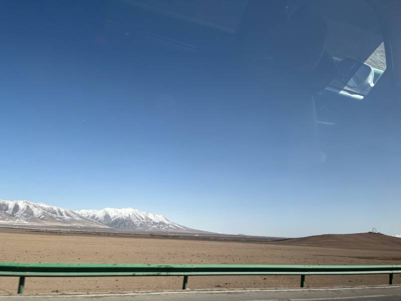 甘肅蘭州逐西包車租車公司——您的完美出行伙伴